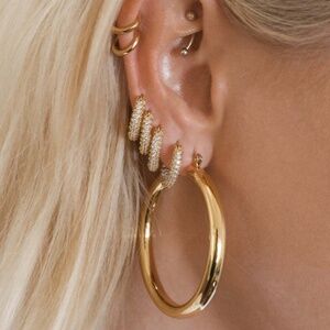 Amalfi Tube Hoops - Luv AJ